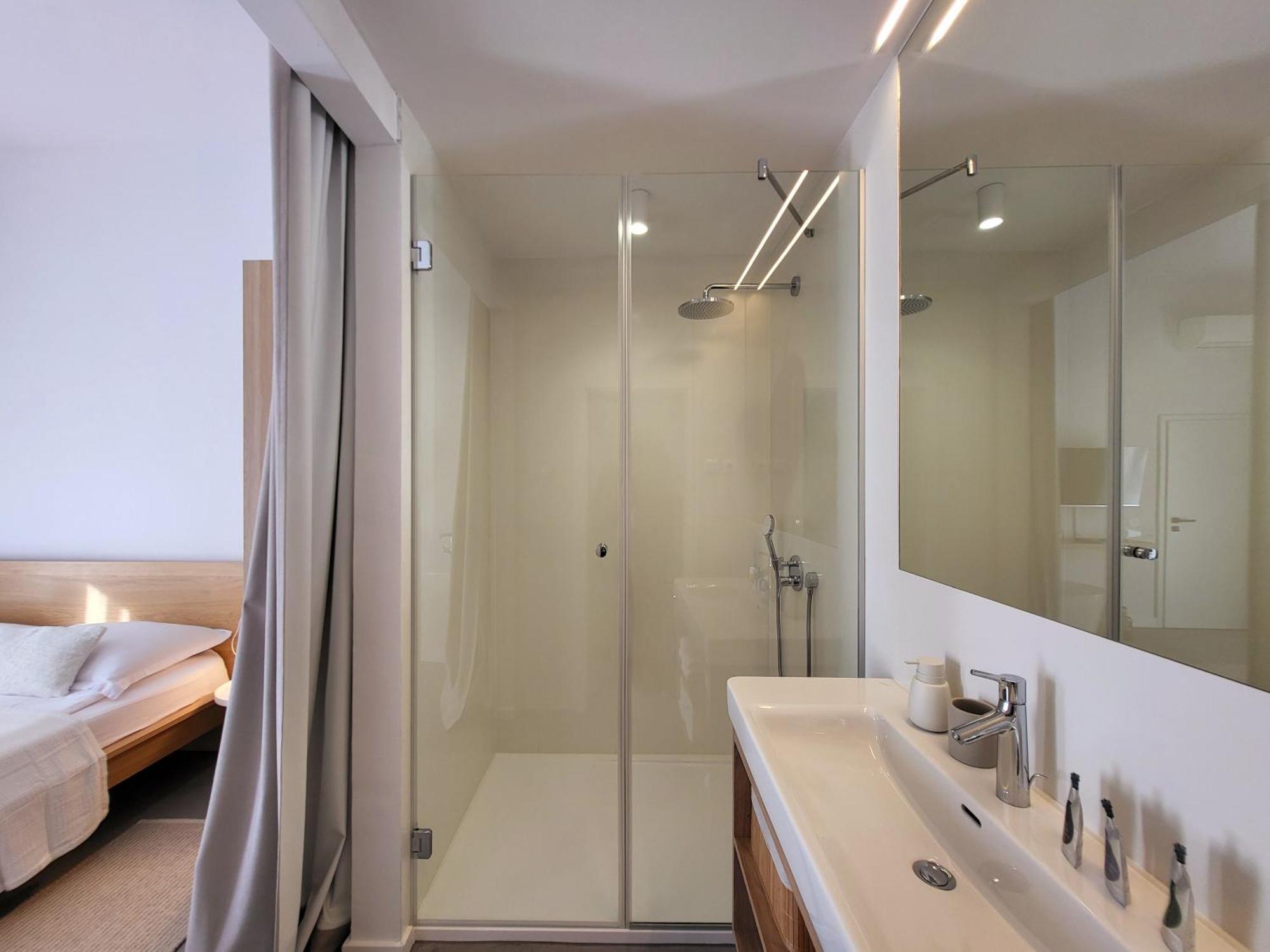 Firefly Luxury Apartment With Private Whirlpool Zadar Exteriör bild
